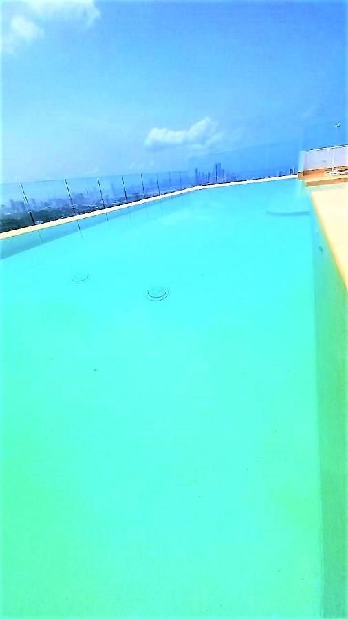 P23 Brand New High Floor, Few Blocks To Walled Steps To *