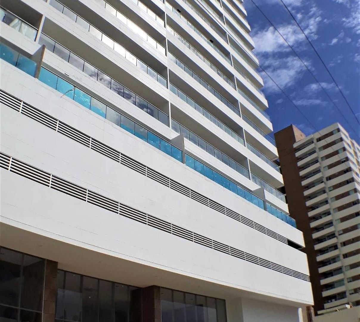 P23 Brand New High Floor, Few Blocks To Walled Steps To Apartment Cartagena