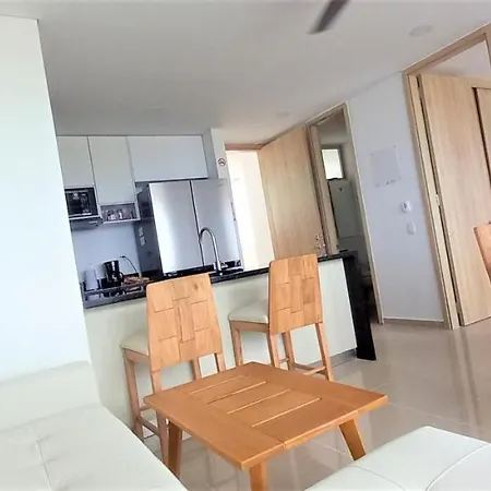 P23 Brand New High Floor, Few Blocks To Walled Steps To * Cartagena