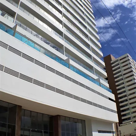 P23 Brand New High Floor, Few Blocks To Walled Steps To Apartment Cartagena