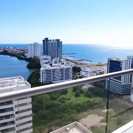P23 Brand New High Floor, Few Blocks To Walled Steps To Cartagena