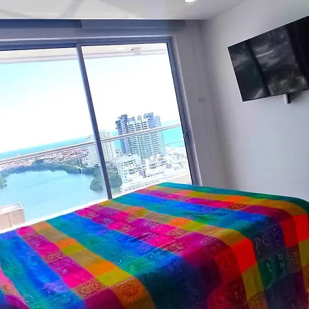 P23 Brand New High Floor, Few Blocks To Walled Steps To Apartment *