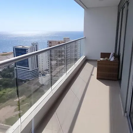 Apartment P23 Brand New High Floor, Few Blocks To Walled Steps To Cartagena