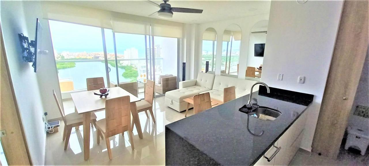 P23 Brand New High Floor, Few Blocks To Walled City Steps To Beach Cartagena