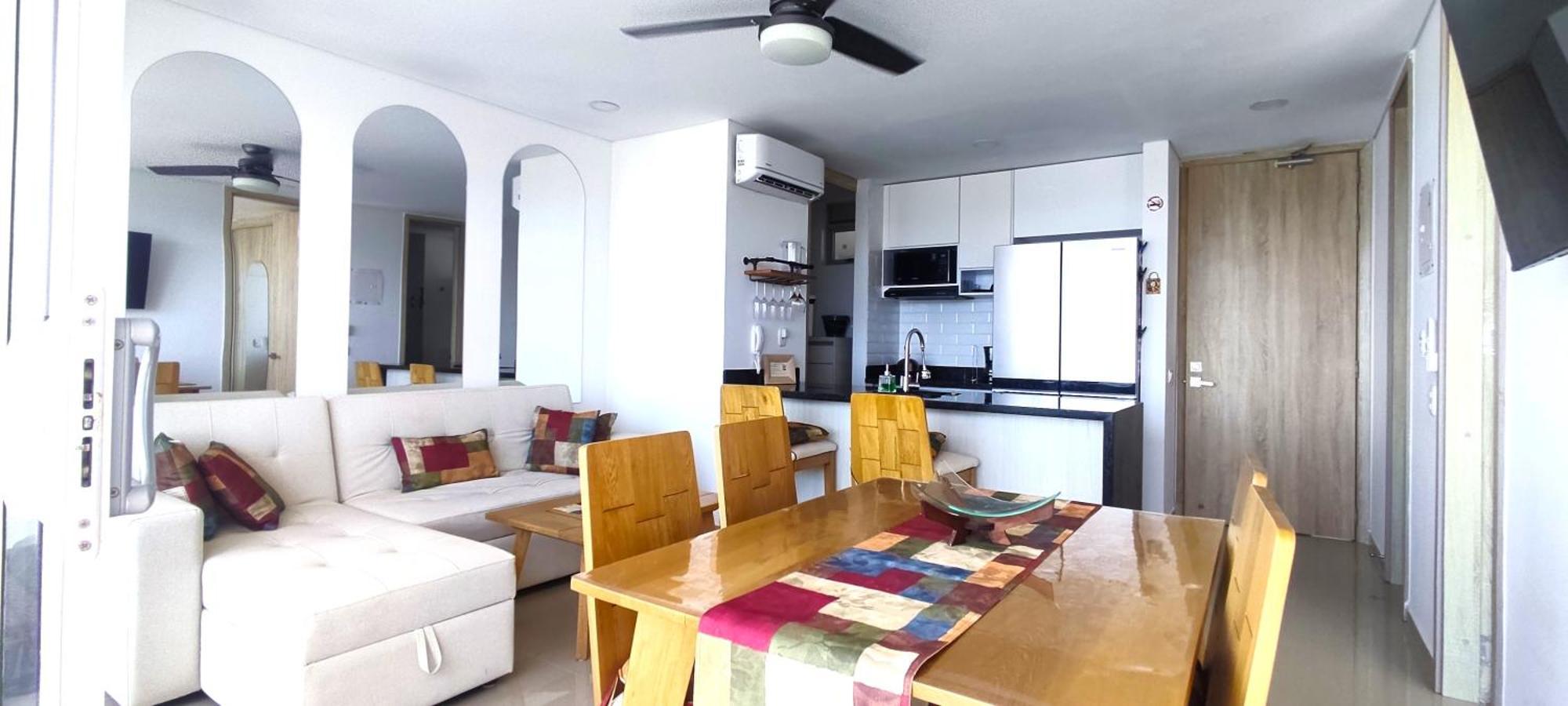 P23 Brand New High Floor, Few Blocks To Walled Steps To Apartamento *