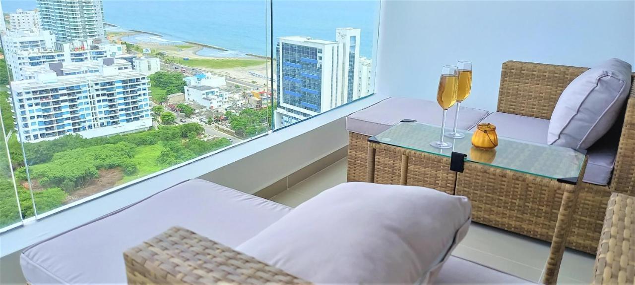 P23 Brand New High Floor, Few Blocks To Walled City Steps To Beach