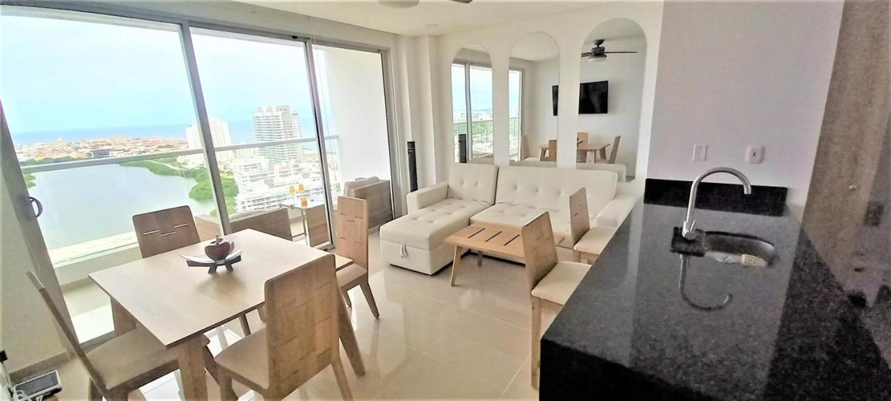 Apartamento P23 Brand New High Floor, Few Blocks To Walled City Steps To Beach *